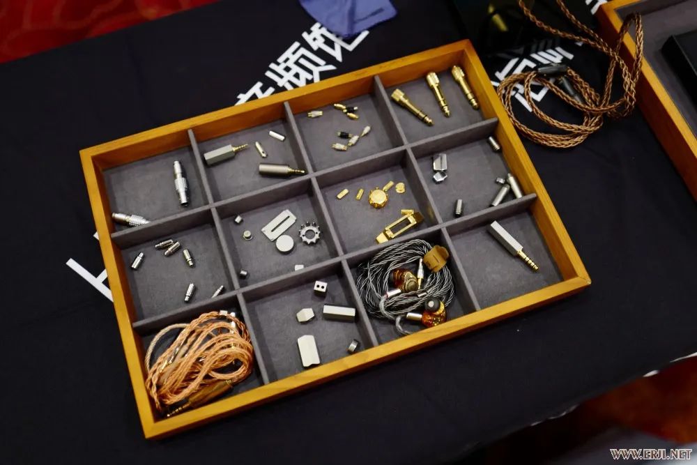 展商如何布展，才能让展位人气显得特别旺？成都国际耳机展大报道