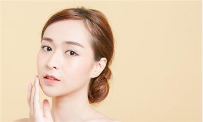 干燥症专用护肤品,身体太干燥了怎么补水