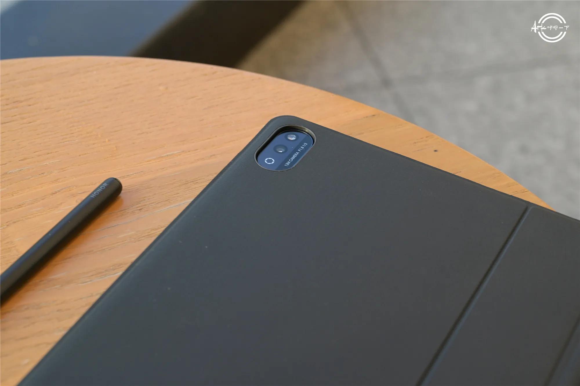 光荣平板v7基础版,光荣平板V7Pro购买建议