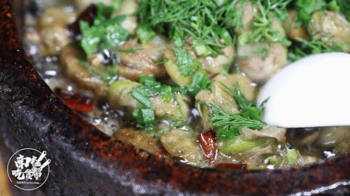 请客还不晓得去哪儿哇？听说天来豪庭旁8年老店酒楼6折啦