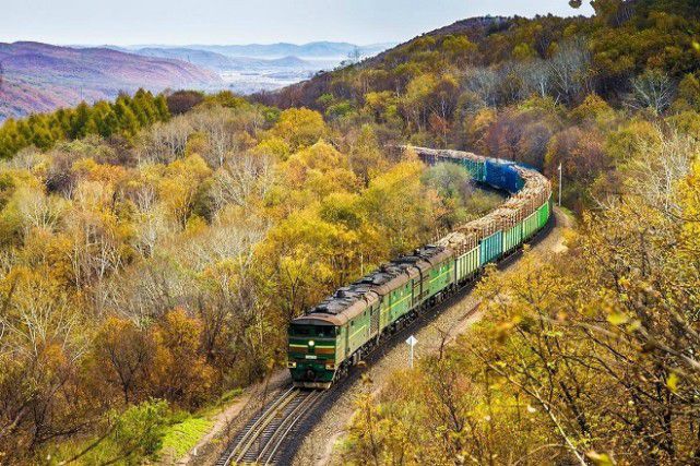 俄罗斯领土在亚洲为什么属于欧洲,俄罗斯欧洲面积大还是亚洲面积大