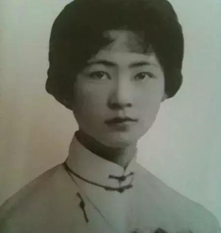 林徽因几个字形容自己,林徽因的十个动人瞬间