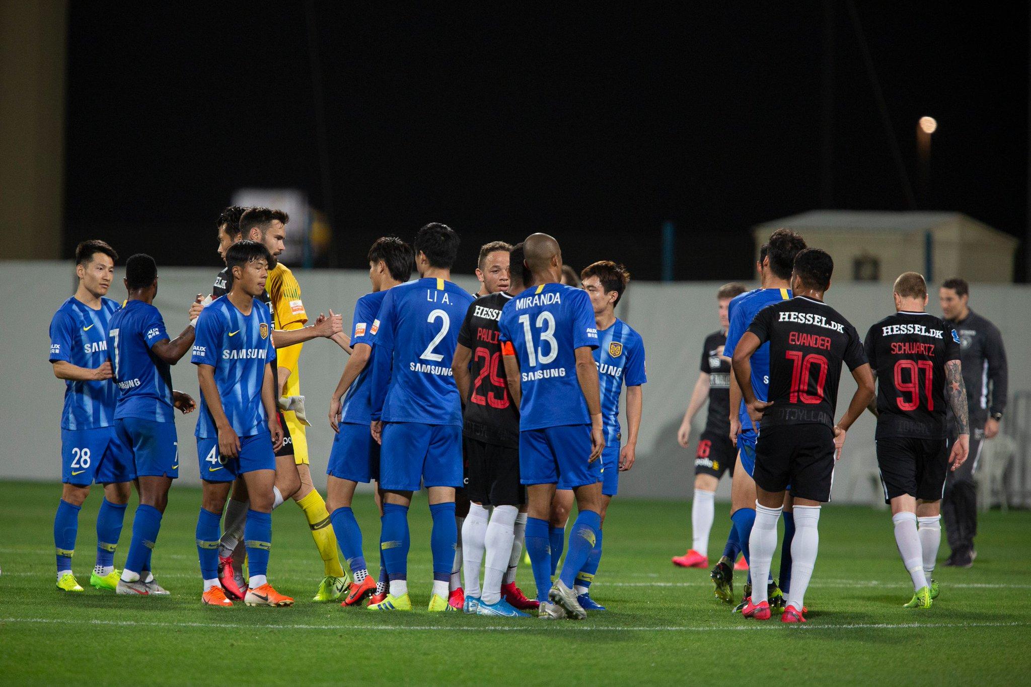 德国和西班牙的卓尔战况,武汉卓尔4比0大连一方