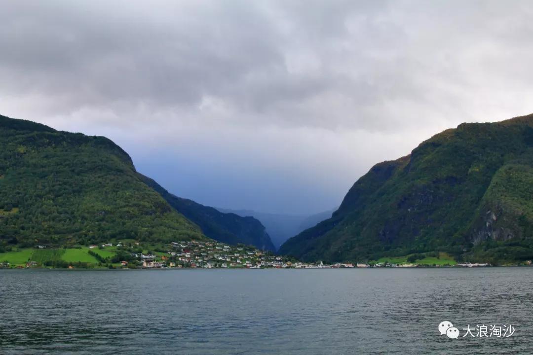 介绍北欧三国的旅游资源,北欧三国旅游条件