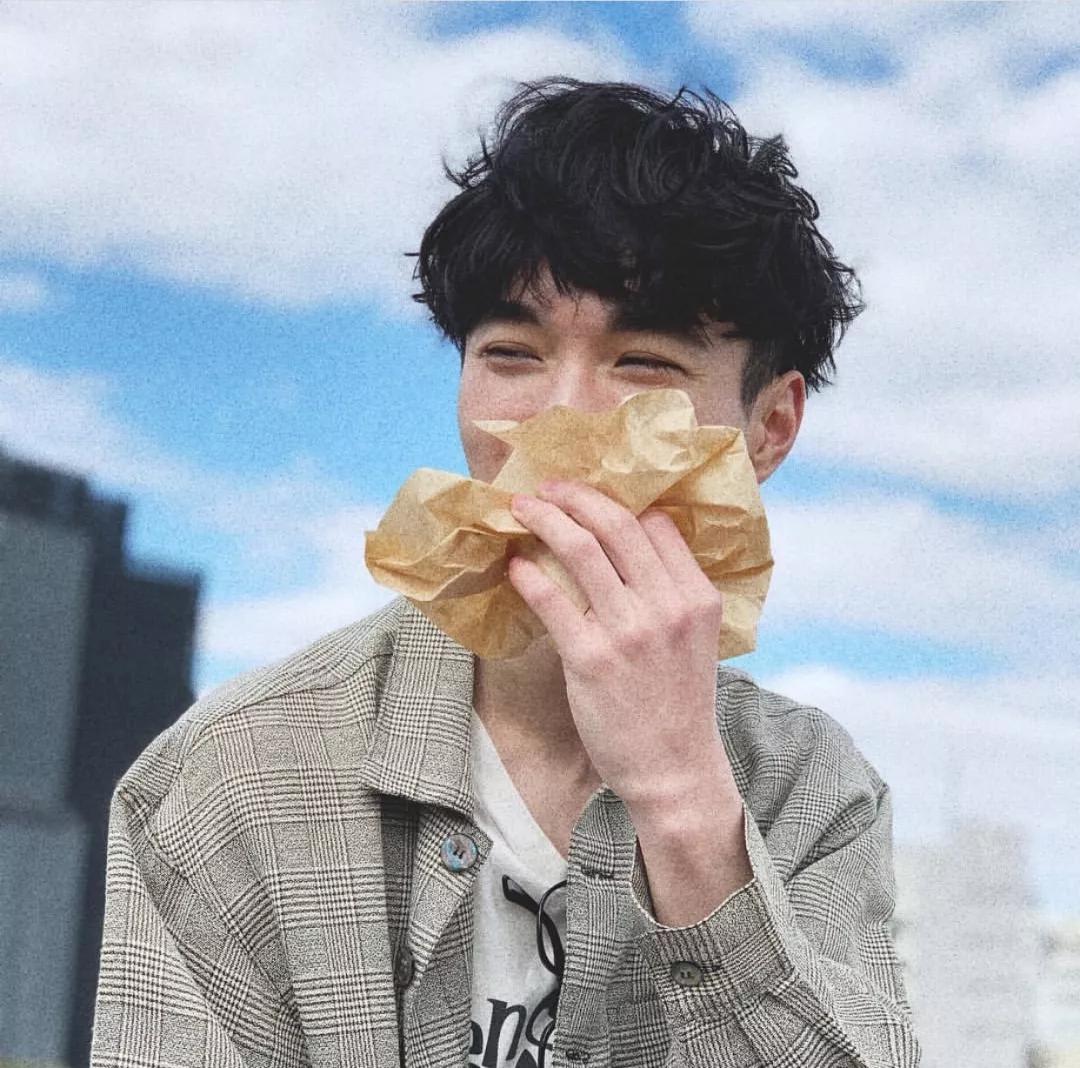 轻熟风小狼狗发型,小狼狗发型短发方脸