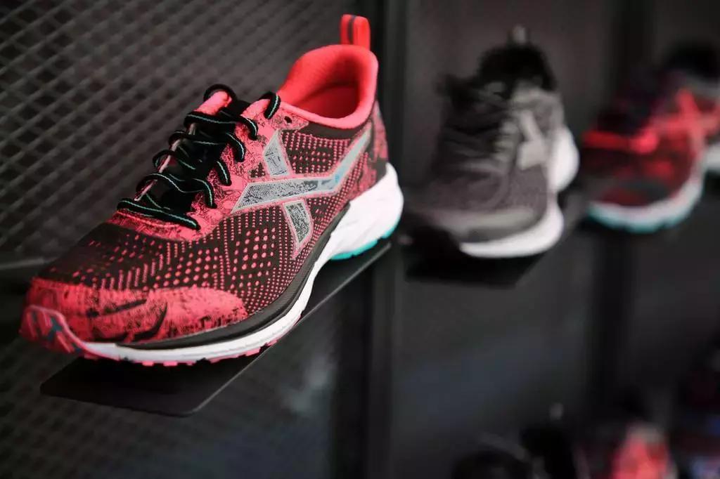 又土又low的人,又土又low