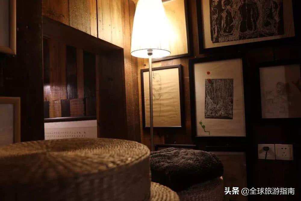 巷子里的花店有哪些,开在巷子的花店总是无人问津