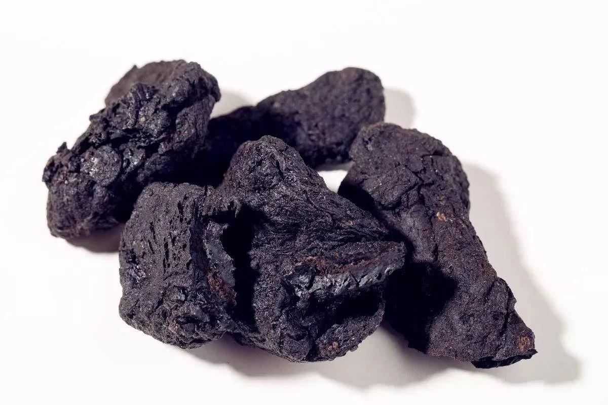 熟地黄的古今研究,珍稀中药熟地黄功效