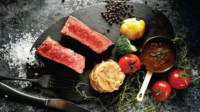 没抢到消费券？这些隐藏的生日福利，让你免费吃喝一天！