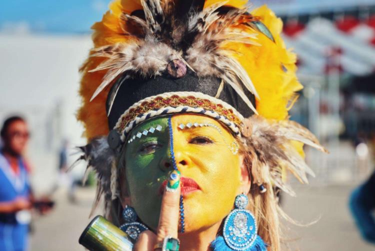 从南美的足球，看残酷斗争对勇于进取和勇于创造的损害