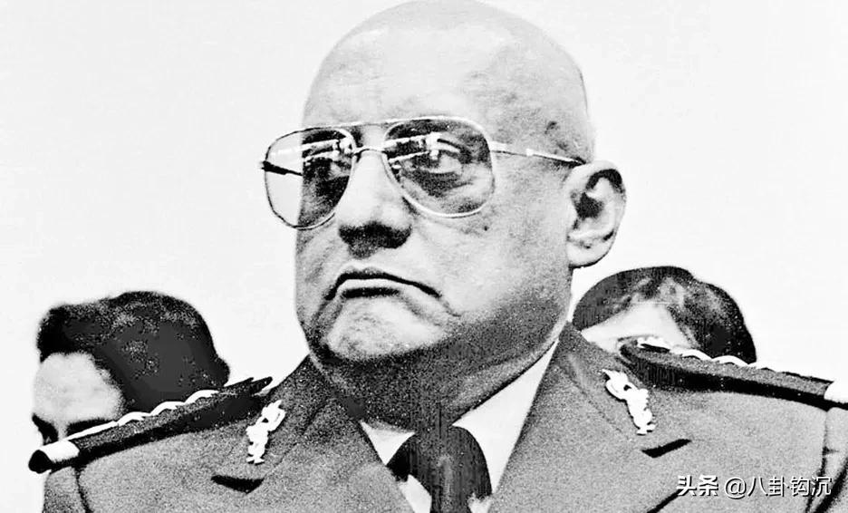 *品毒**战争背后的商业秘密：价格博弈、人力资源、特许经营