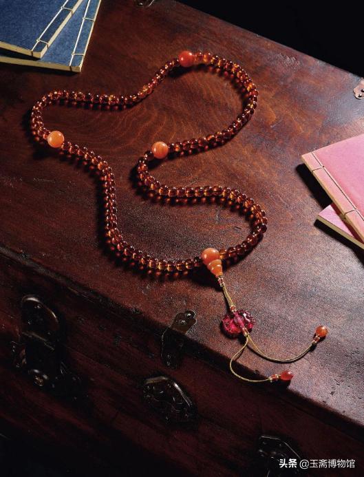 拍卖佛珠多少钱一串,价值50万以上的佛珠