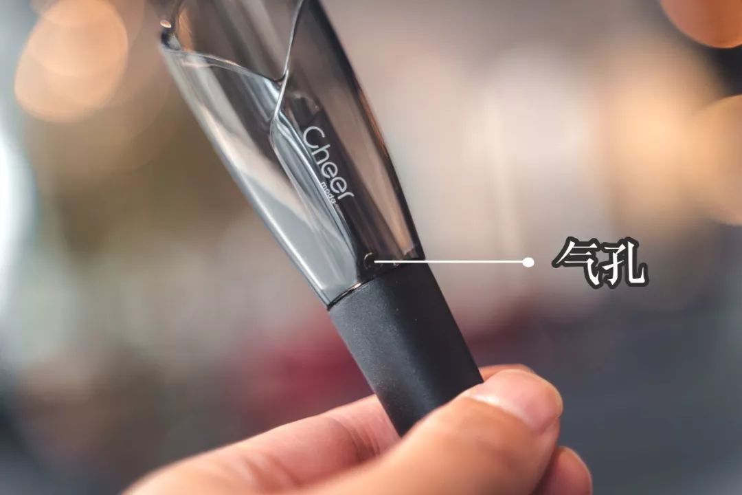 喝红酒醒酒好慢,春节一定用到的开红酒妙招