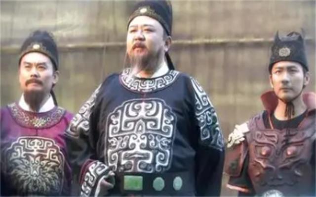 桃李满天下典故的主人公是谁,桃李满天下不是指孔子吗