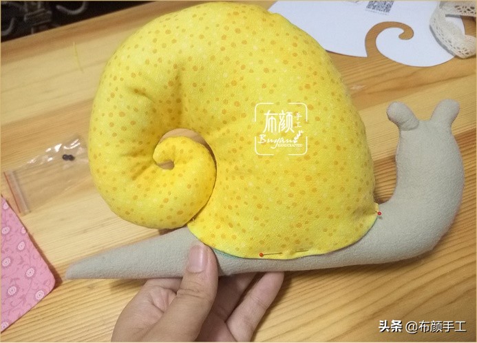 布艺兔子玩偶手工,牛仔布艺小熊手工