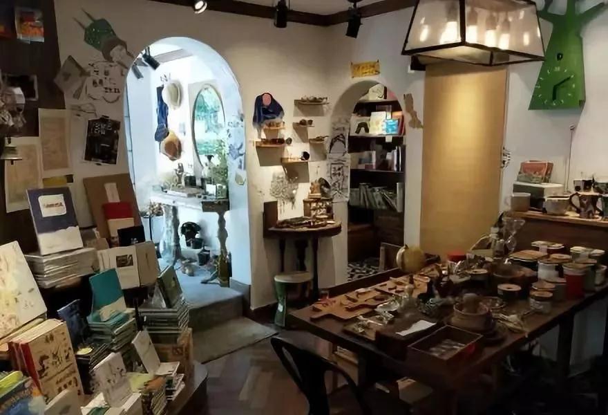 蓝花楹昆明网红打卡地在哪里,昆明周边湿地公园网红打卡地