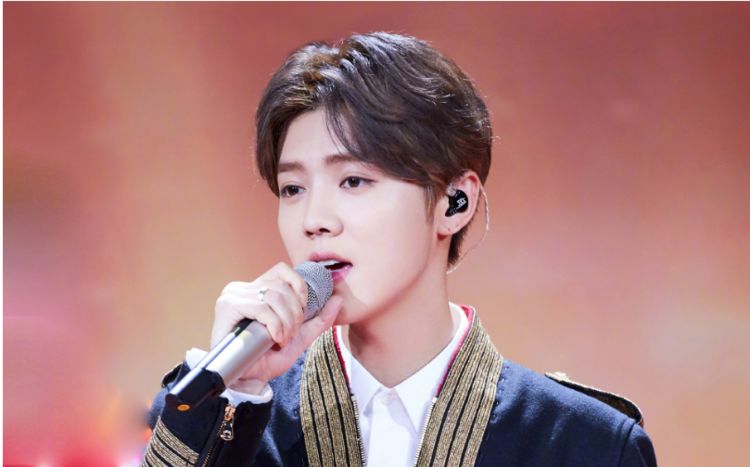 张艺兴和鹿晗什么时候开始互怼的,张艺兴谈鹿晗吐槽