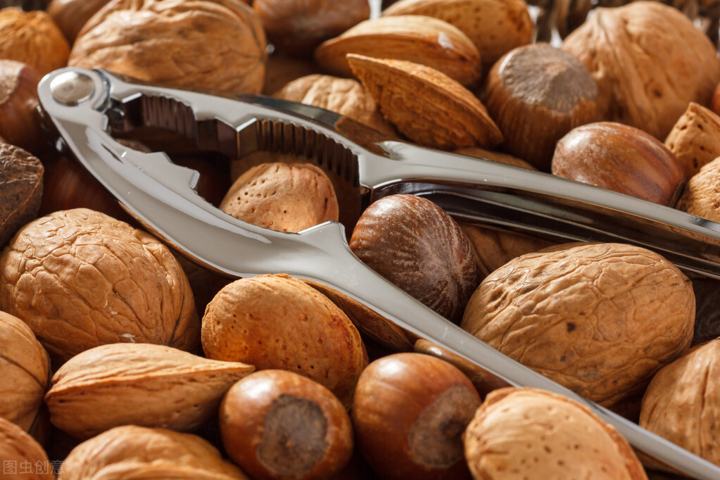 低糖零食糖尿病人真的合适吃吗,糖尿病零食便宜好吃且量大