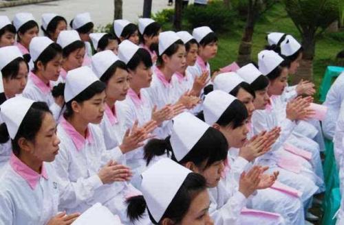 初中毕业念卫校哪个学校好,读卫校选哪个学校