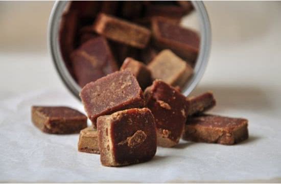 月子里吃什么饭最补血,月子食用哪些食材比较好