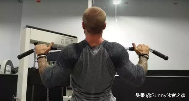 自由泳怎么提升速度和水平,自由泳的错误手法你有吗