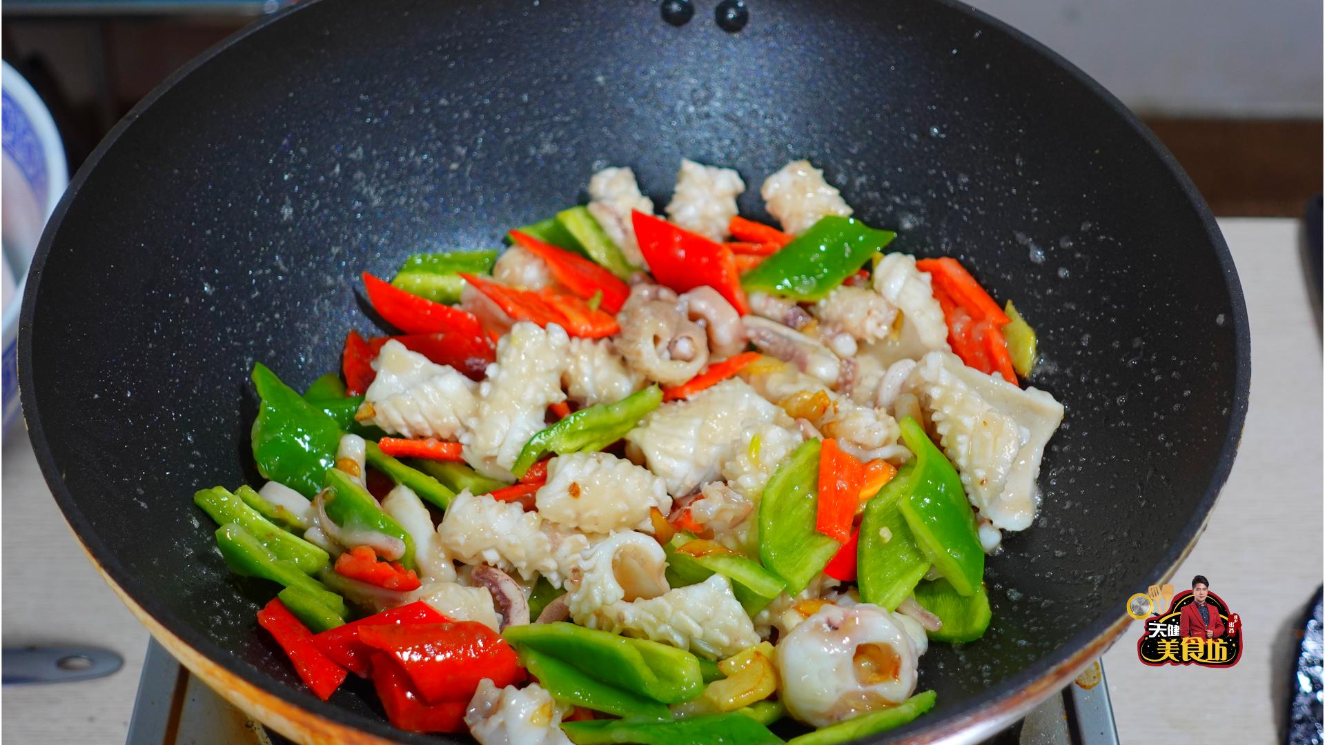 鱿鱼除了烤着吃还有什么吃法,鱿鱼除了烤还有什么吃法