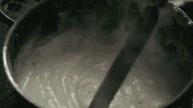 可乐最初是怎么诞生的,可乐最初居然是绿色