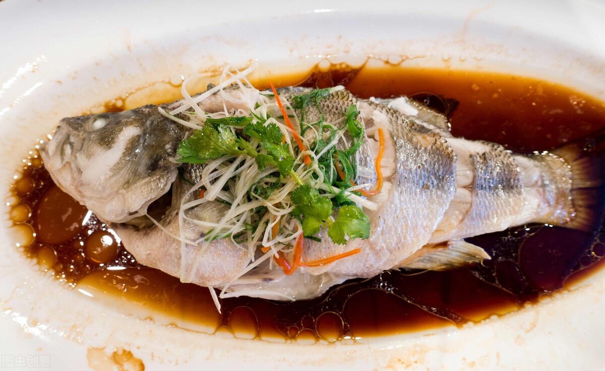 水产品安全可食用专家建议多吃,食用海产品的注意事项和禁忌