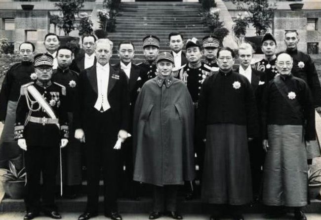 论中国早期为什么优先发展重工业,中国的重工业发展是从哪里开始的