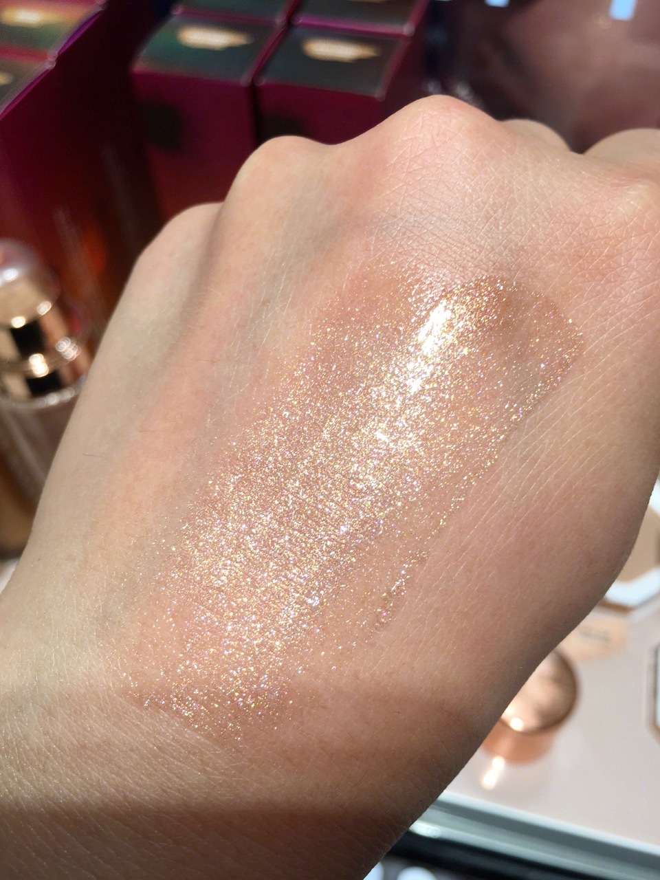 光白脸有什么用！身体白嫩闪才是斩男的终极奥义！