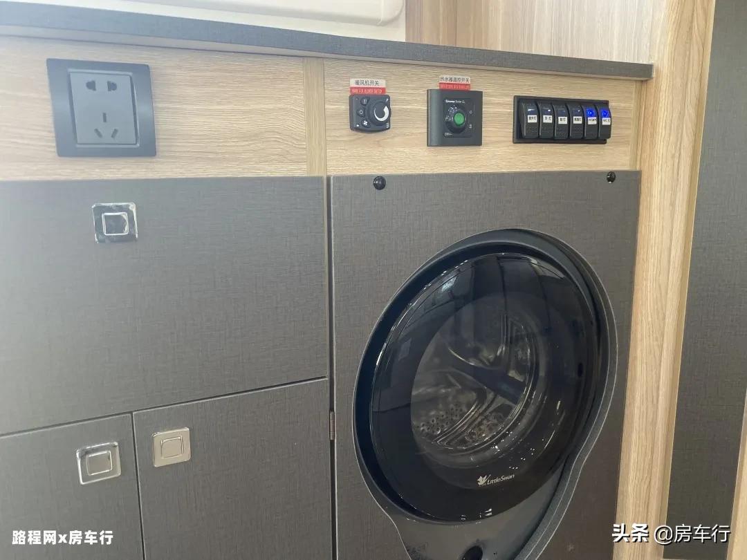 金华隆翠哆啡房车供应商,杭州隆翠哆啡房车厂家