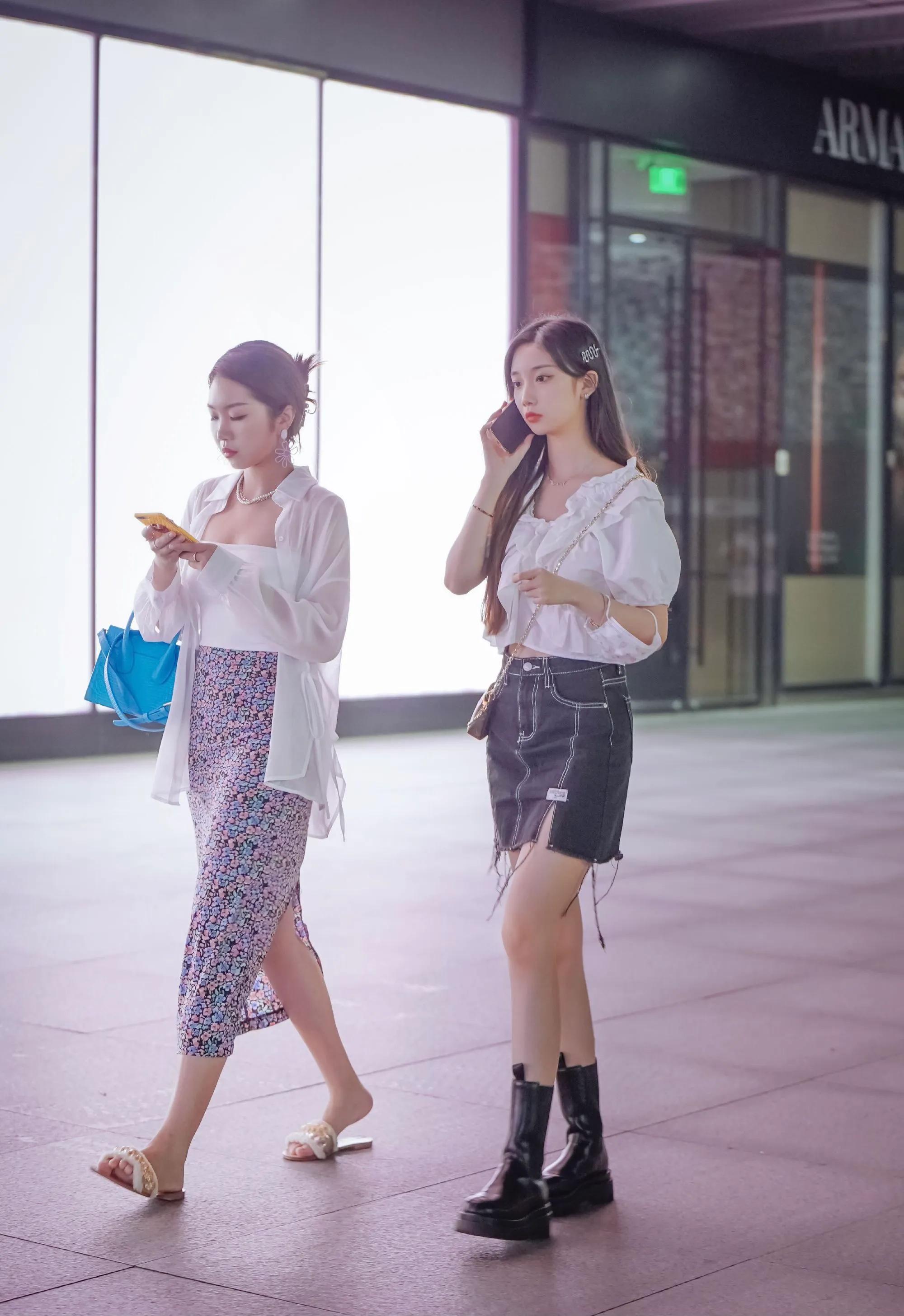 100套闺蜜穿搭,10组回头率超高的配色穿搭