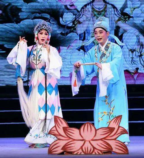 江苏镇江独有美食,镇江美食特点老字号