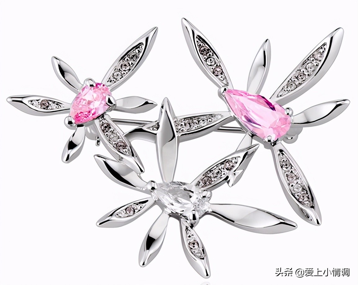施华洛世奇胸针设计案例,施华洛世奇胸针叶子