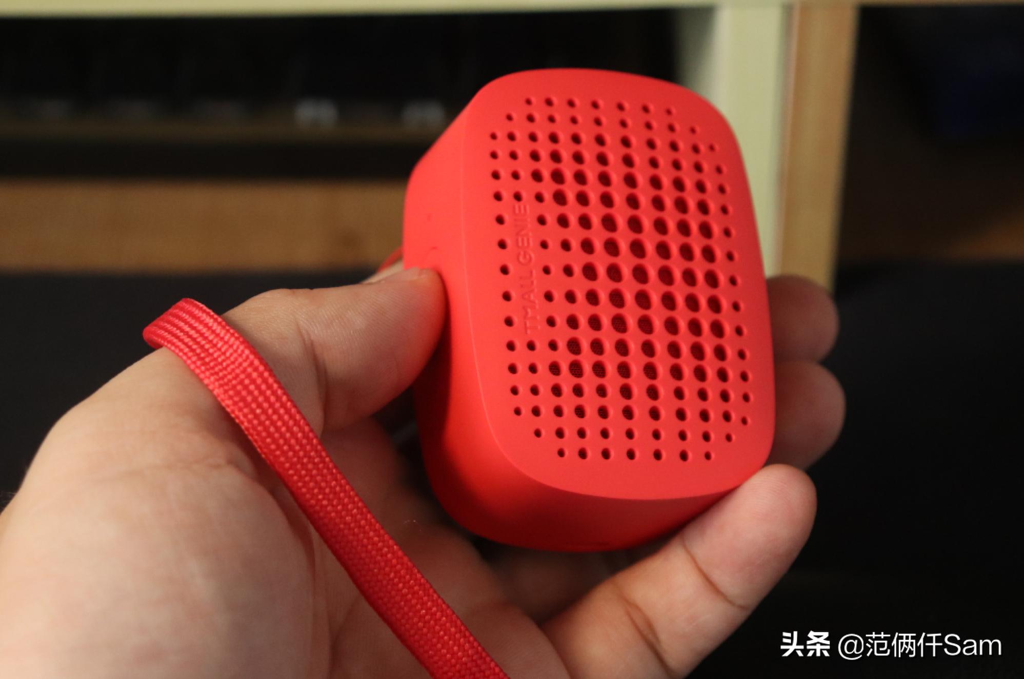 天猫精灵boom蓝牙音箱使用说明,天猫精灵boom蓝牙耳机怎么使用