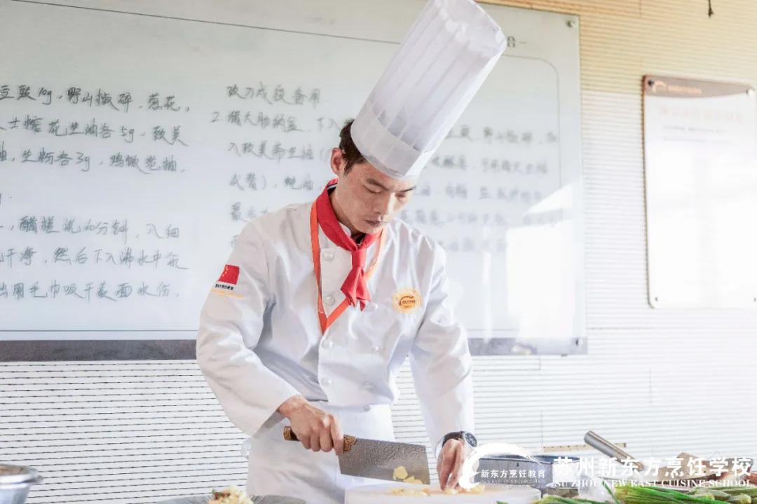 短期创业做什么小吃最赚钱,开店创业最火最赚钱小吃项目