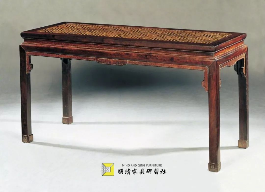 画桌角的专用工具,画桌专用桌