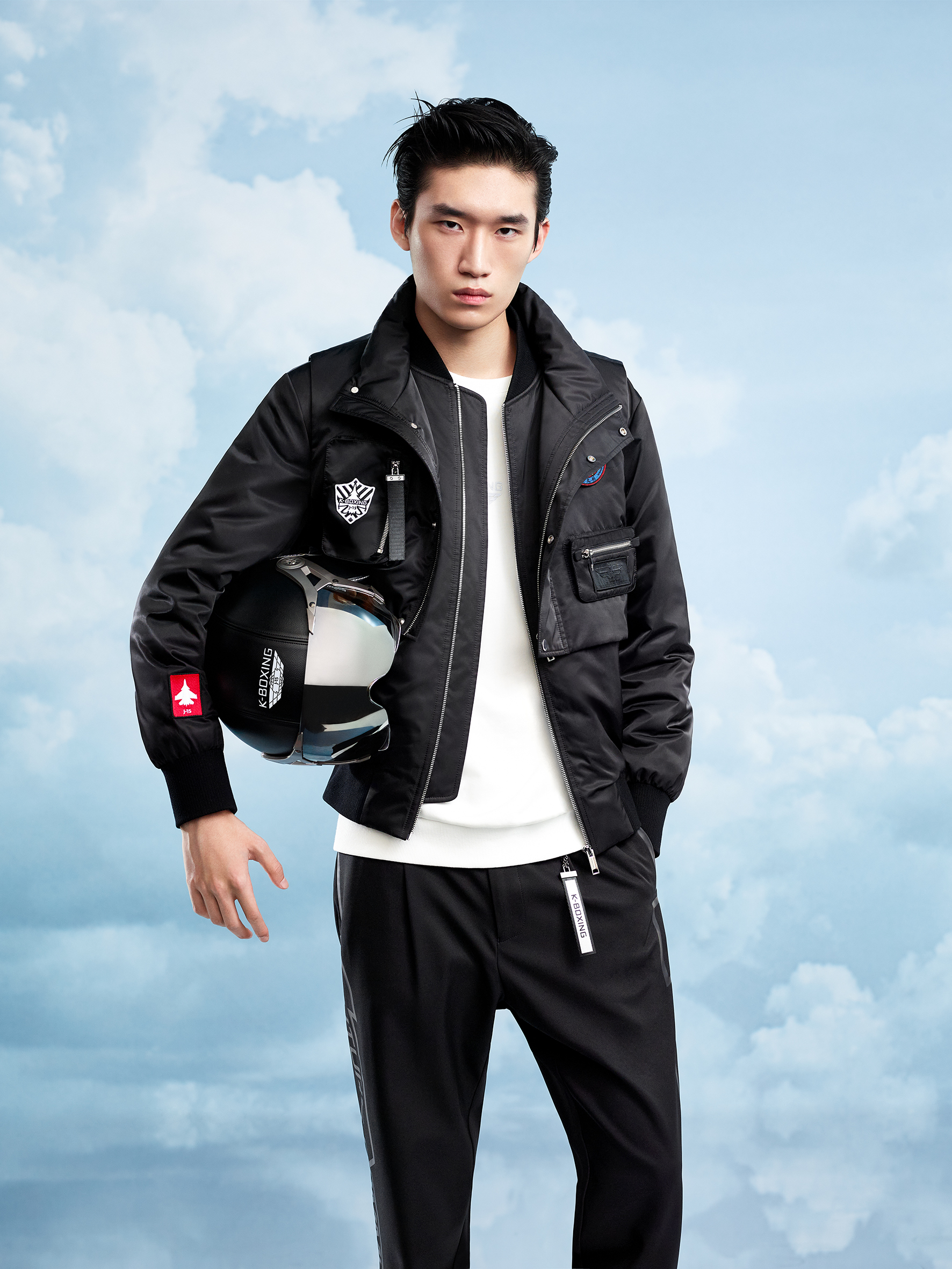 劲霸男装茄克短装2021,劲霸男装一件茄克如何打碎常规