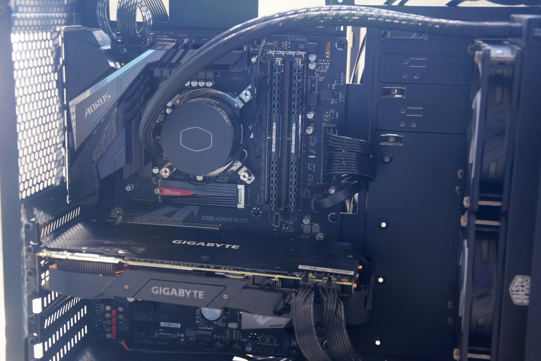 酷冷至尊双热管下压式散热器评测,全新升级散热器