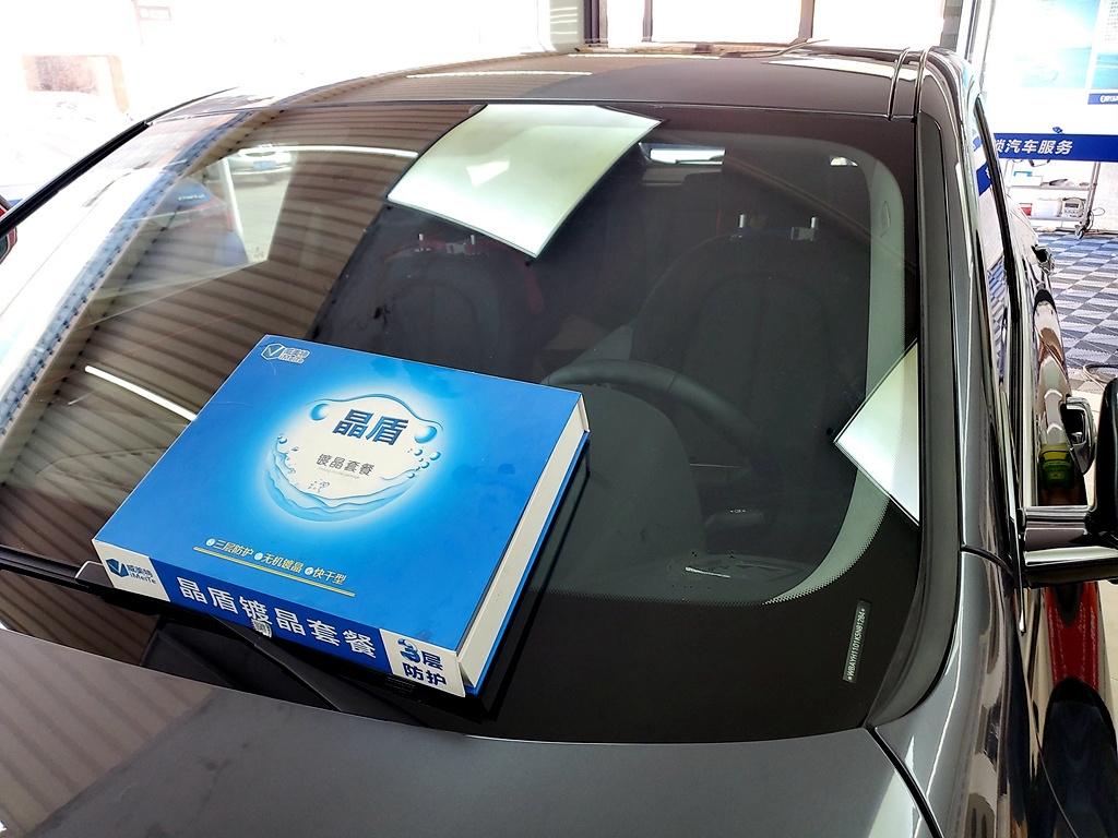 宝马x2曜熠版原厂车漆,宝马x2需要镀晶吗