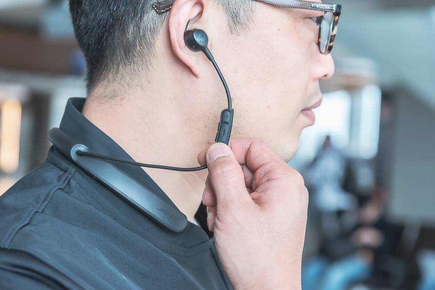 索尼wi-1000x与boseqc30谁好,索尼wi1000xm2对比boseqc30