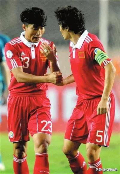 中国足球郑智李玮峰,李金羽李玮锋郑智同时代的球员