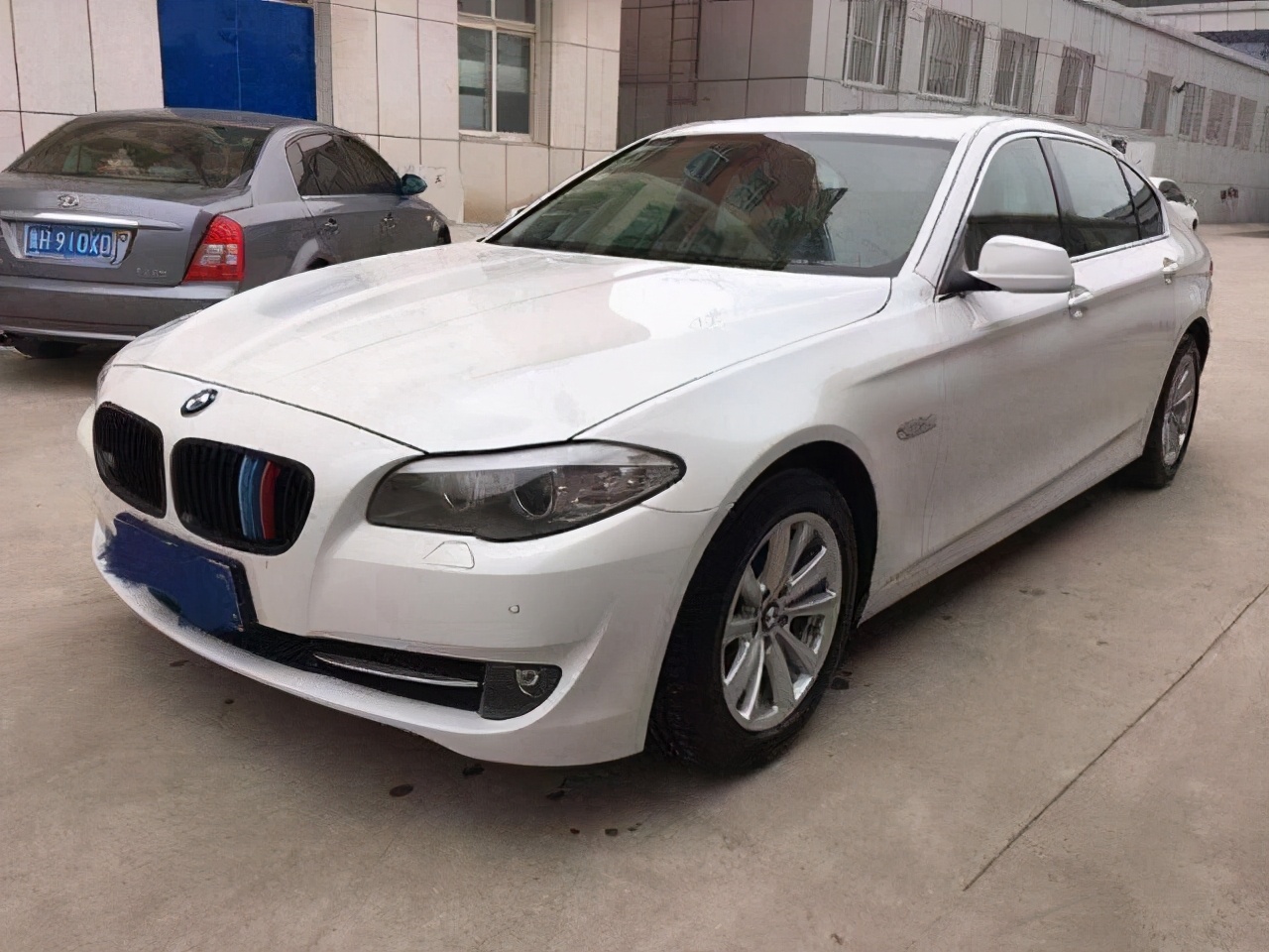 二手车交易市场宝马5系多少钱,二手车个人交易市场宝马5系