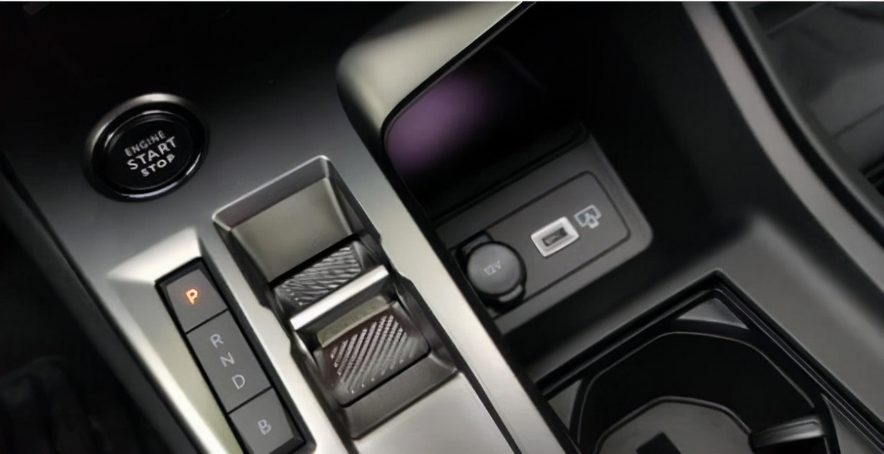 旅行车308sw最高时速,标致旅行车308sw配置