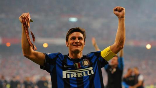 足球催人泪下的短片,感人足球解说