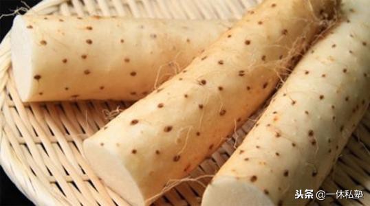 小孩跑完步脸色发白发青怎么回事,孩子脸色发黄发黑是什么原因