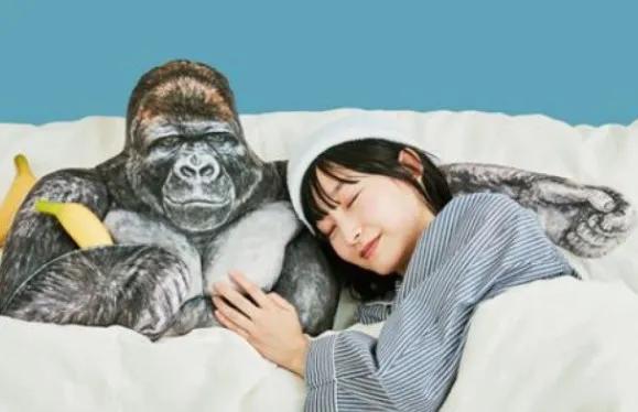 日本95后小哥靠“无用”设计走红！网友：好变态好喜欢