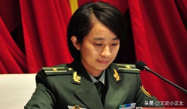 31岁女教师被特招入伍,女教师被特招入伍授少校军衔