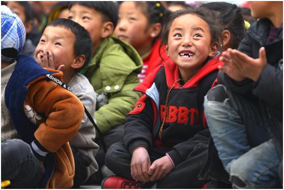 鍏崇埍闈掑皯骞村叕鐩婃垚闀胯惀,鍏崇埍鍎跨绛戞ⅵ璧疯埅蹇楁効鏈嶅姟娲诲姩