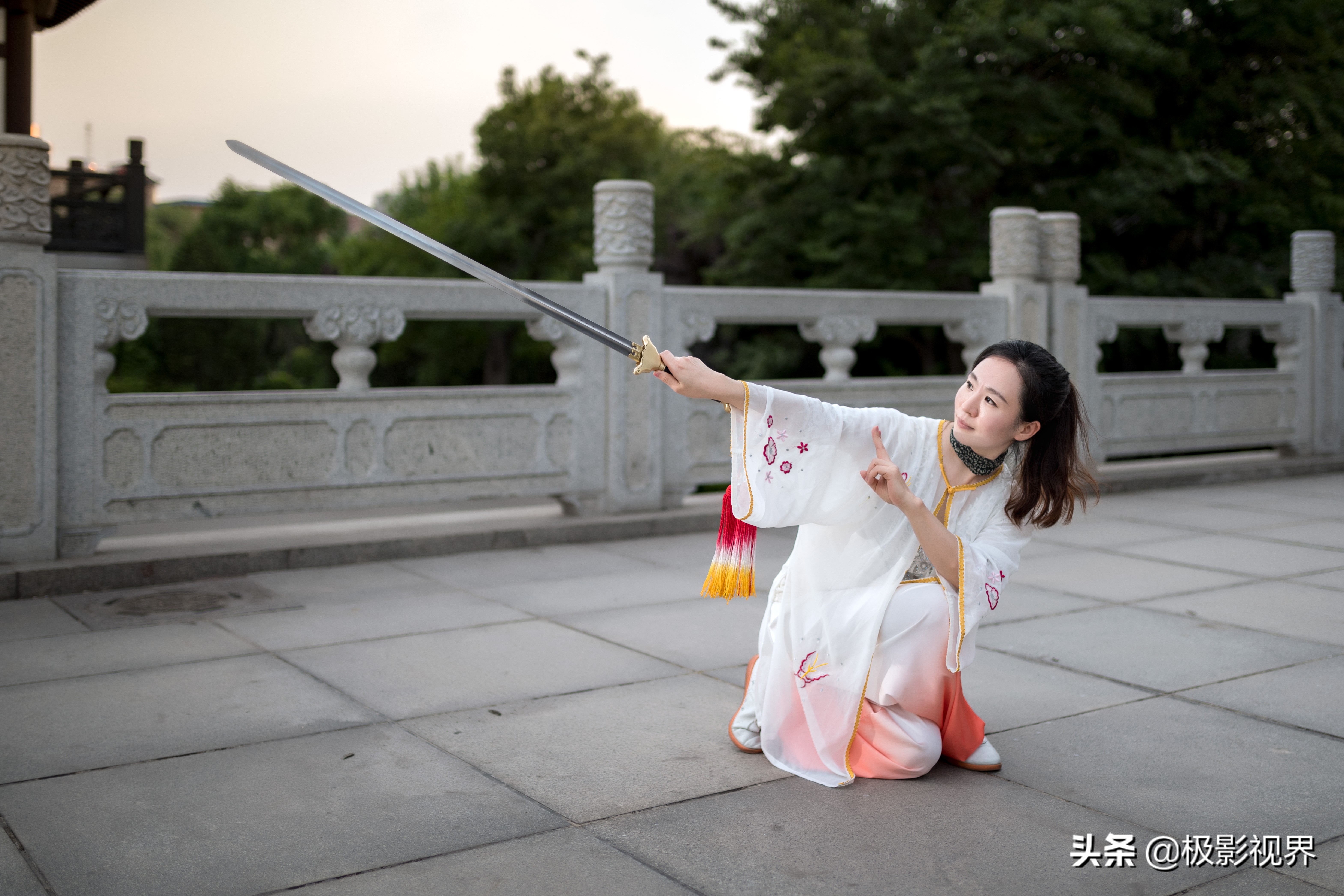 风光摄影如何选择镜头,兼顾风景和人像的相机